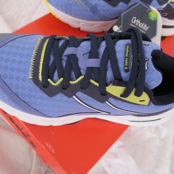NIB - Diadora Mythos Blushield Volo 2 - Picture 5 of 10
